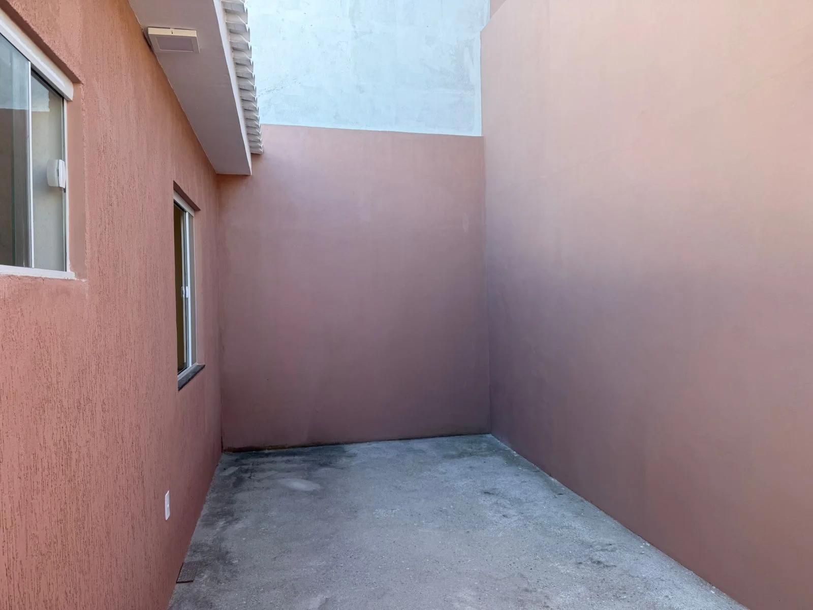 EXCELENTE CASA À VENDA NO CANELLAS CITY - R$ 380.000
