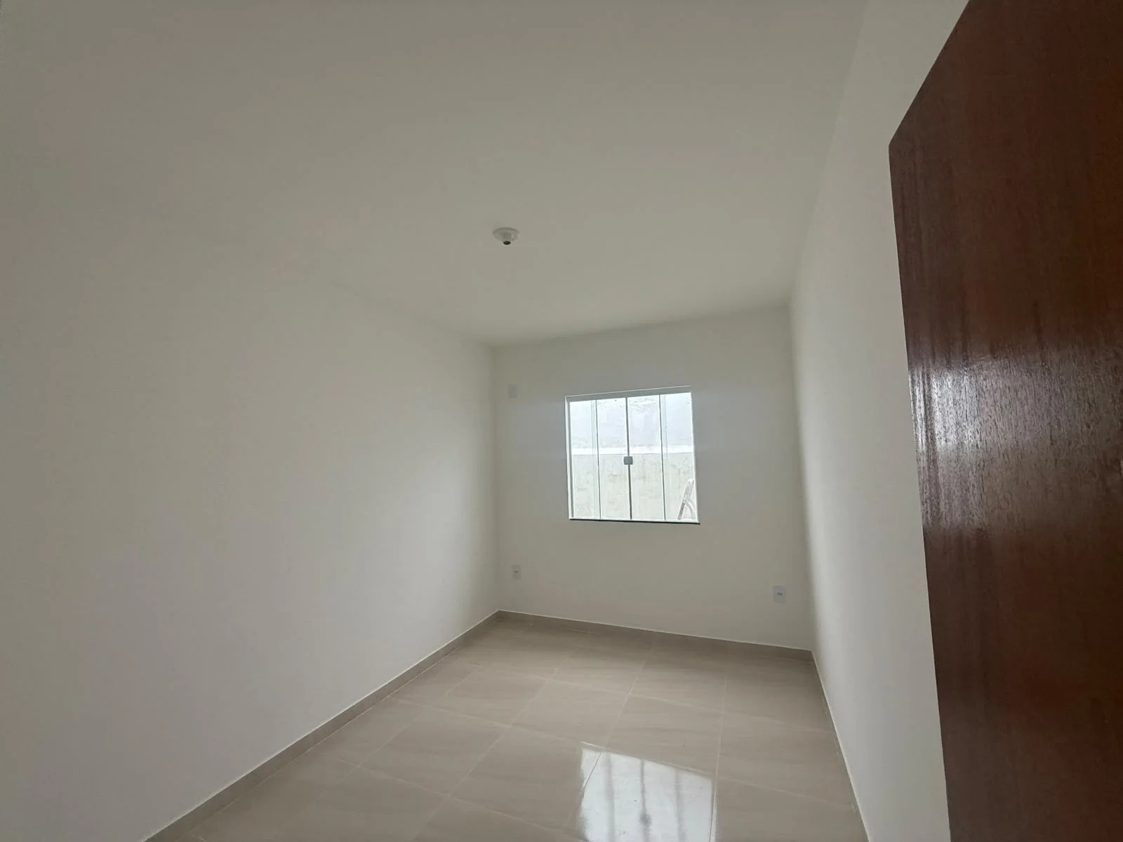 EXCELENTE CASA À VENDA NO CANELLAS CITY - R$ 380.000