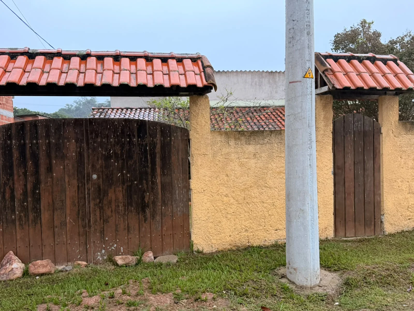 CASA Á VENDA POR APENAS 185.000 EM IGUABA GRANDE