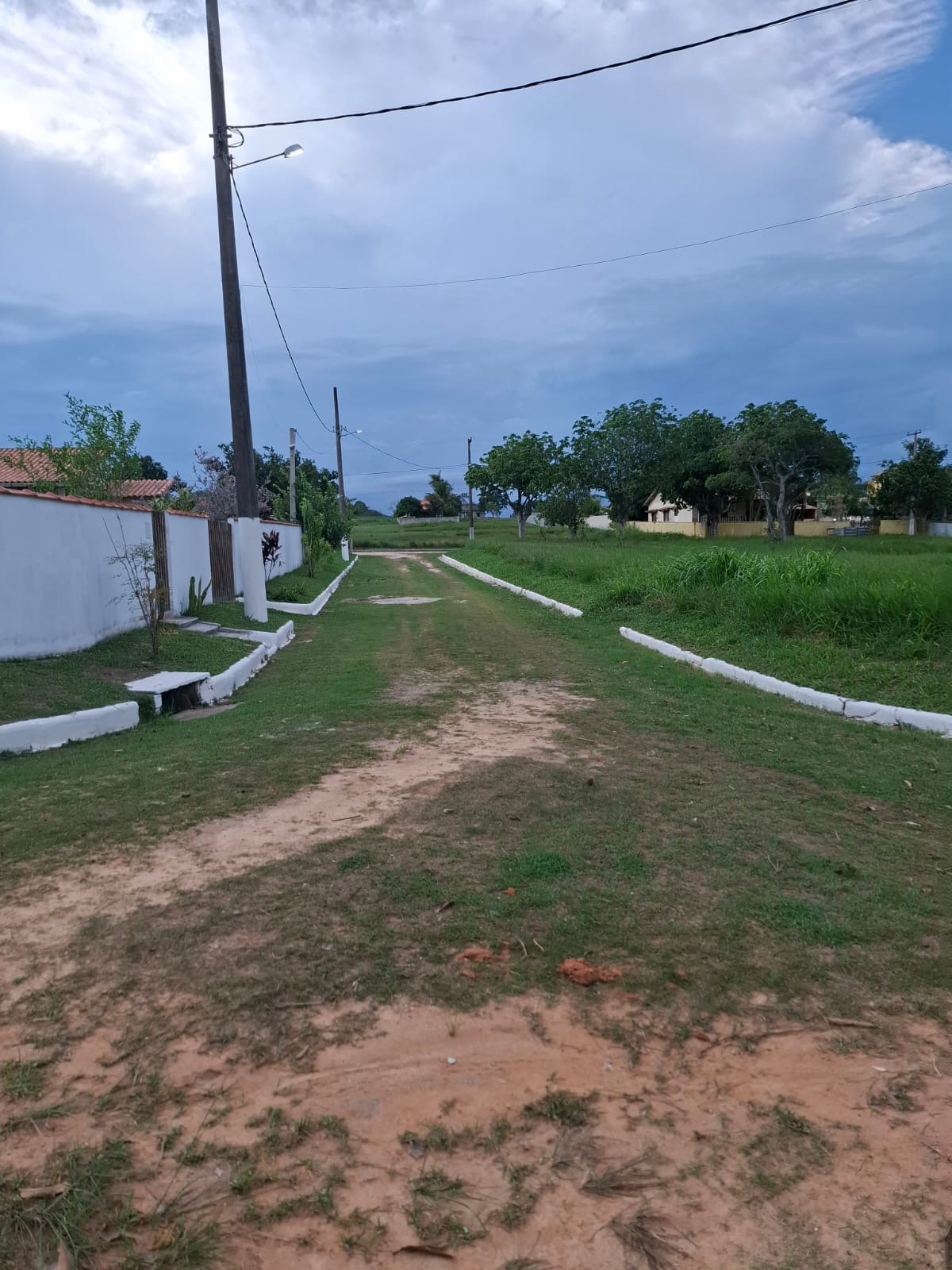 Vendo terreno na rua do Tigrão em Iguaba Grande