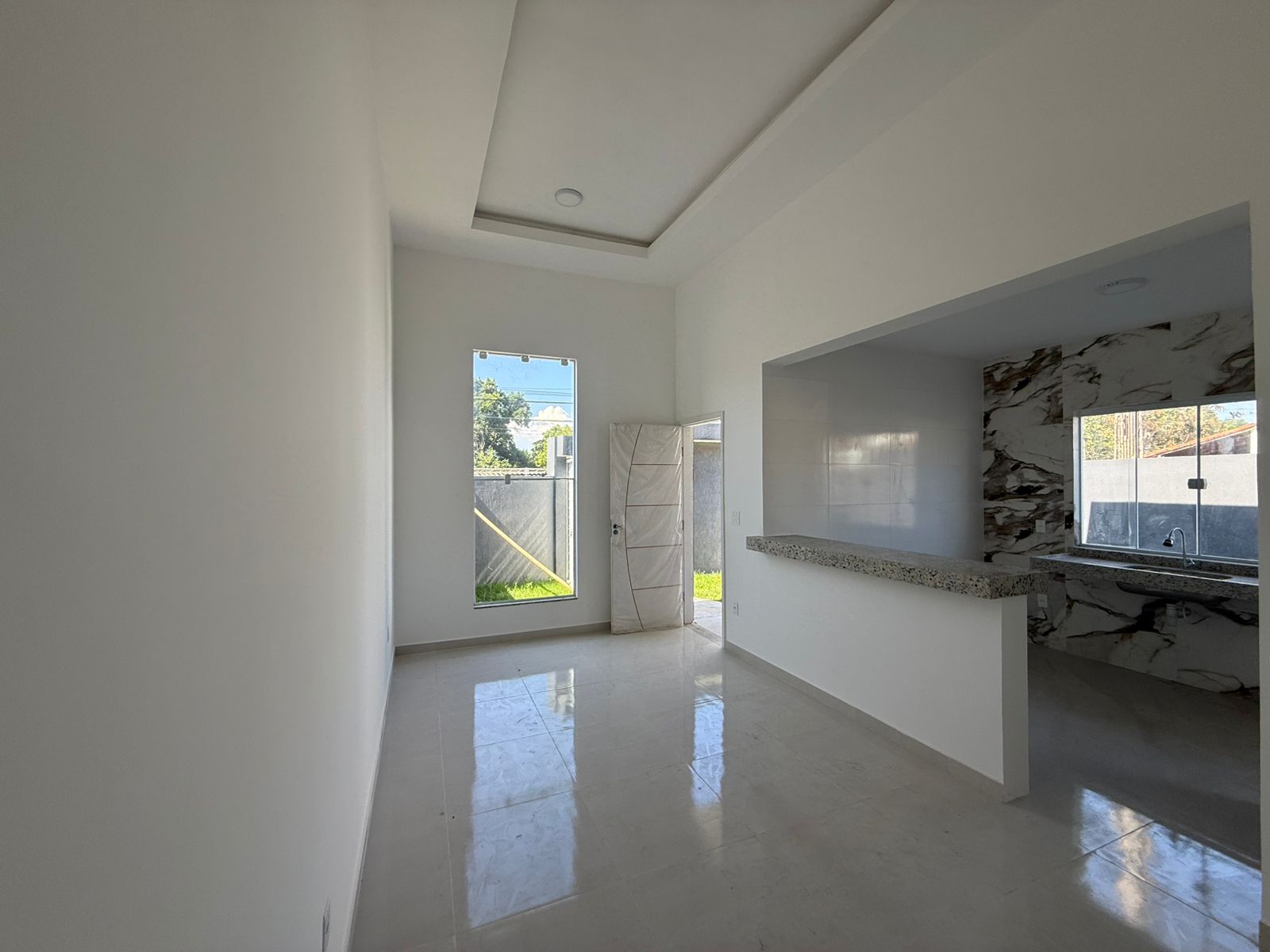 CASA Á VENDA NO CENTRO DA CIDADE - R$ 380.000