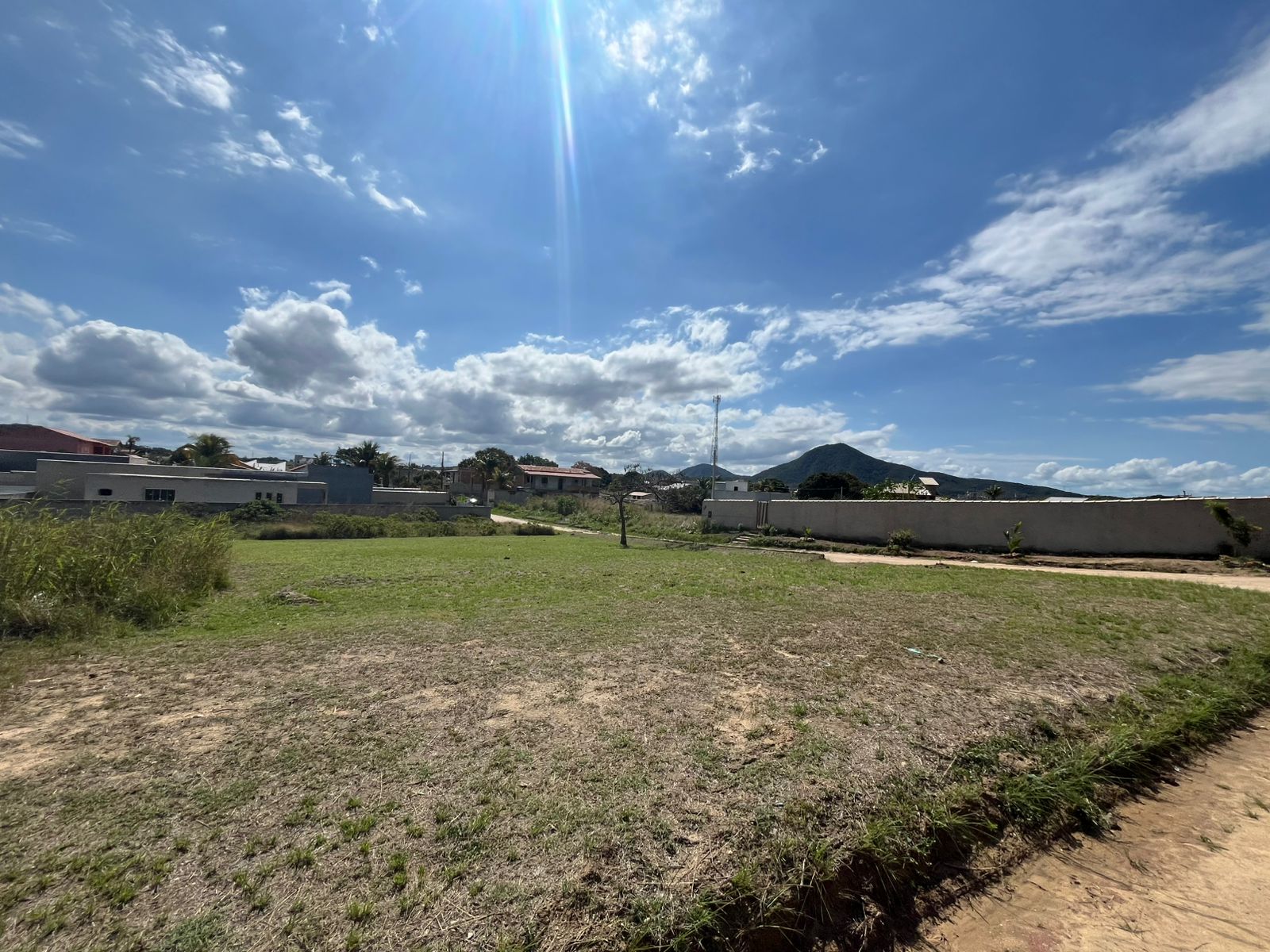 Oportunidade Única em Iguaba Grande! Terreno 404 m² (20x20)