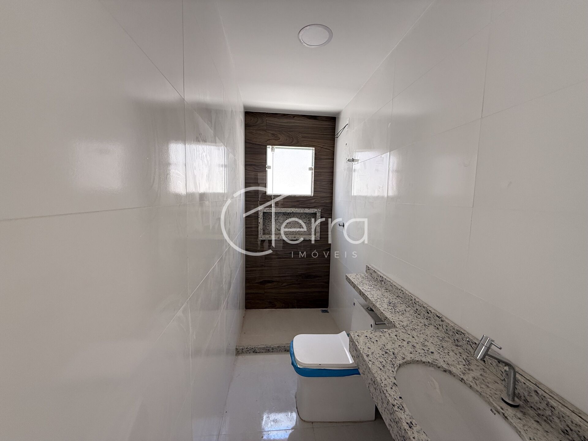 Casa com 2 dormitorios (01 suíte) a venda, por R$ 369.000,00 - Sopotó - Iguaba Grande.