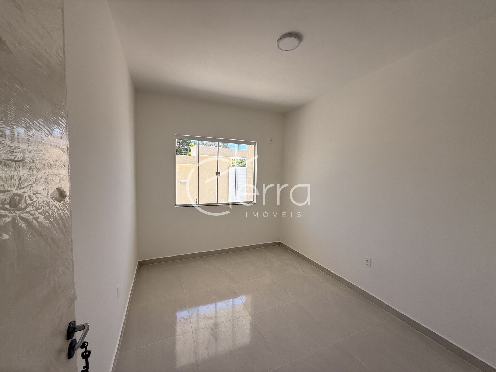 Casa com 2 dormitorios (01 suíte) a venda, por R$ 369.000,00 - Sopotó - Iguaba Grande.