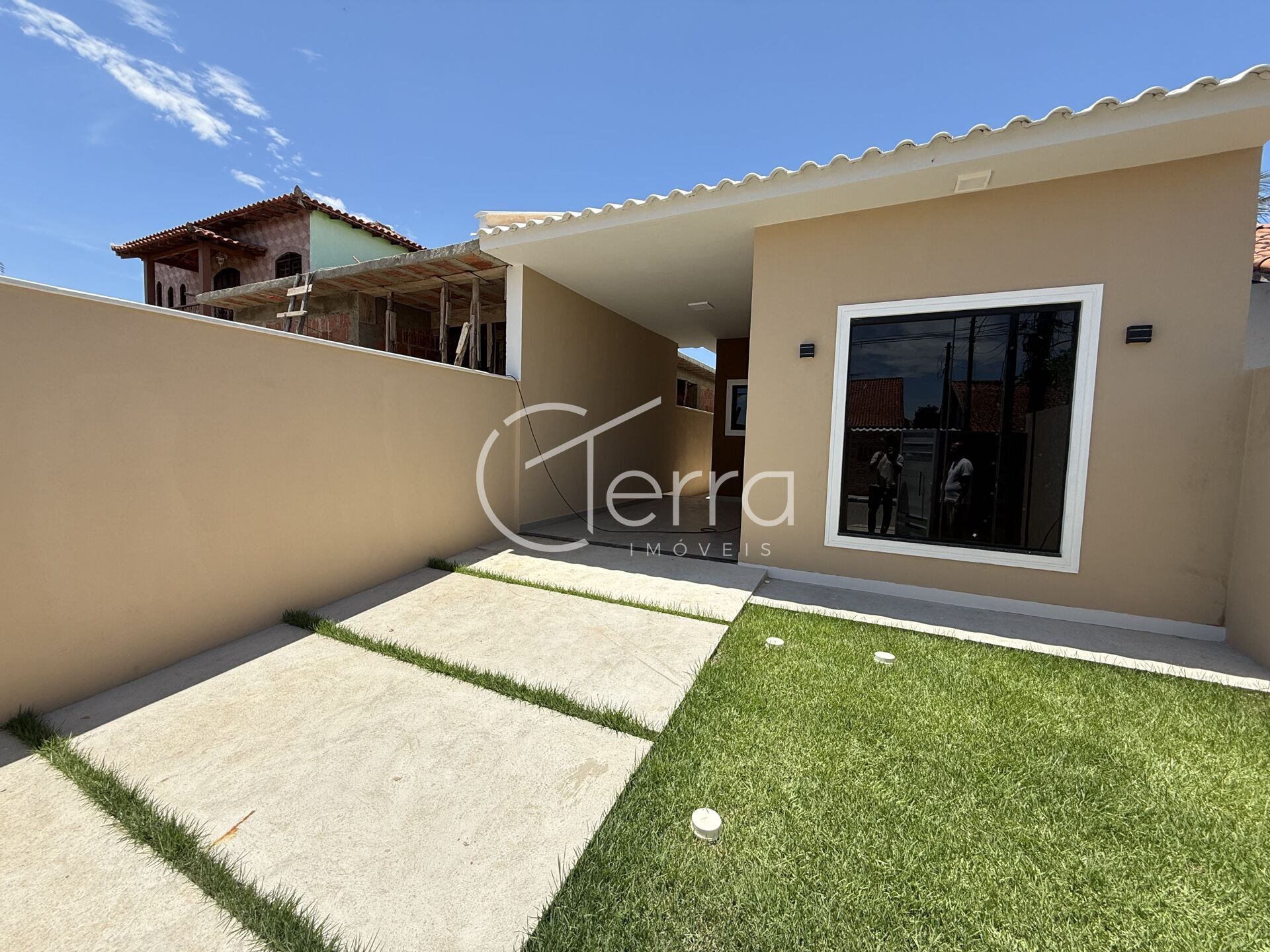 Casa com 2 dormitorios (01 suíte) a venda, por R$ 400.000,00 - Sopotó.