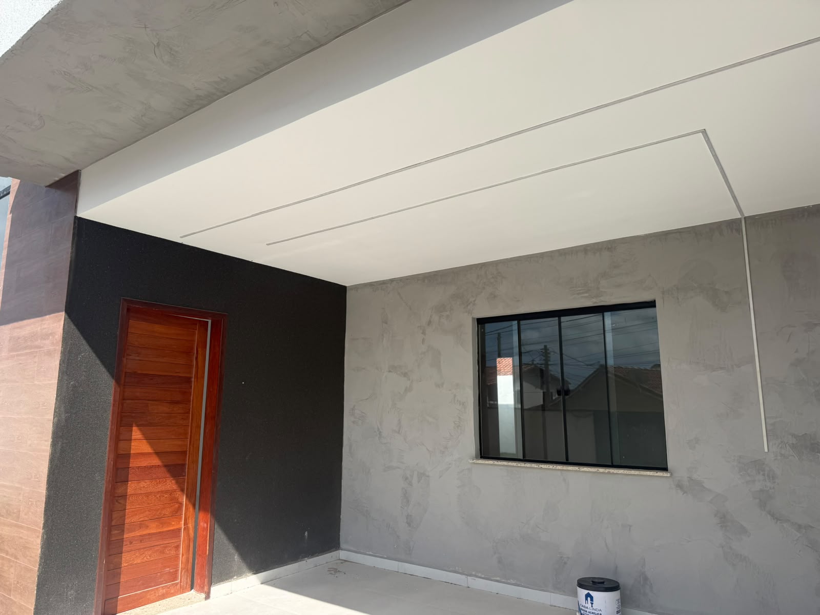 CASA MODERNA EM IGUABA GRANDE COM ÁREA GOUMERT Á 100m DA PRAIA