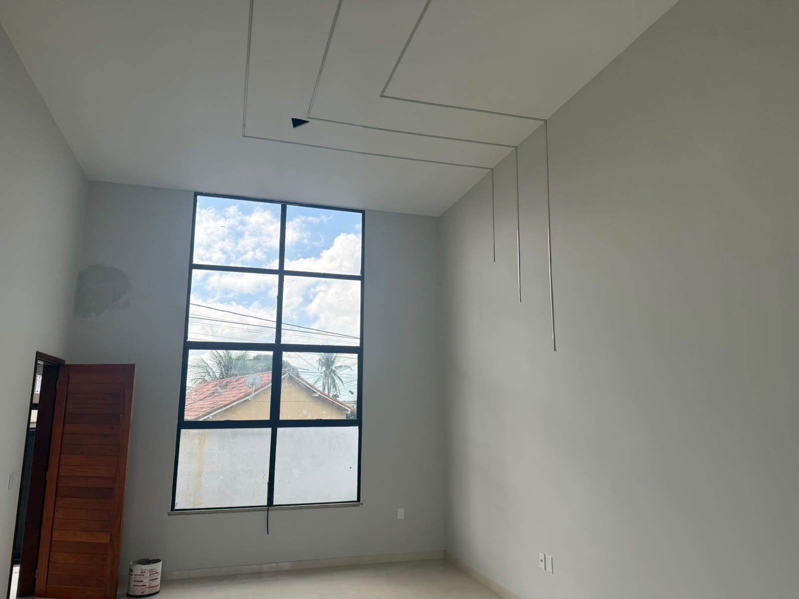 CASA MODERNA EM IGUABA GRANDE COM ÁREA GOUMERT Á 100m DA PRAIA