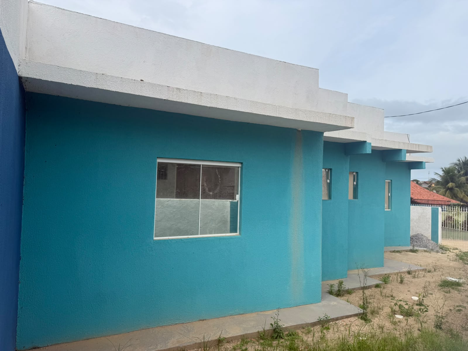 CASA COM 3 QUARTOS EM CIDADE NOVA - R$ 340.000