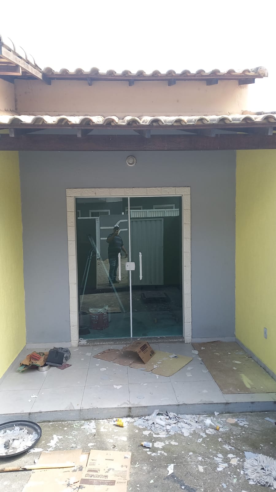 OPORTUNIDADE! CASA COM 2 QUARTOS - APENAS R$ 225.000
