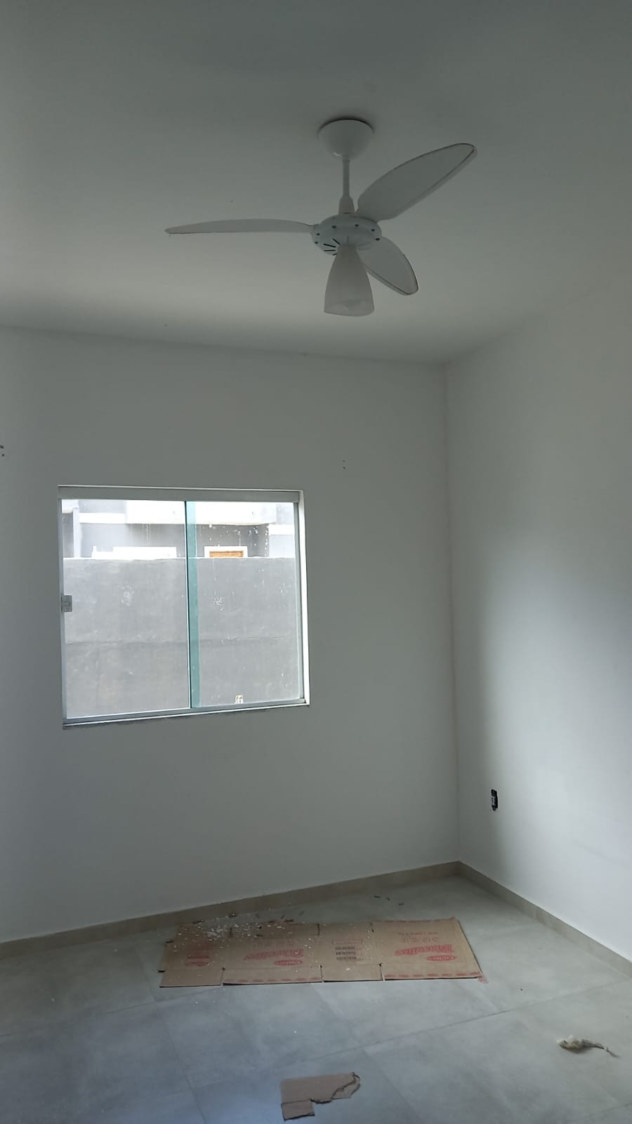 OPORTUNIDADE! CASA COM 2 QUARTOS - APENAS R$ 225.000